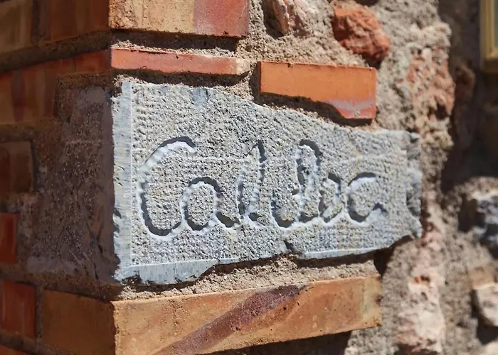 Cal Sec Semesterbostad